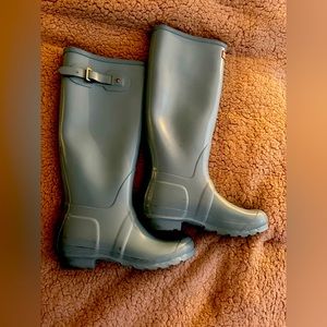 Tall Hunter boots in baby blue